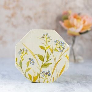 Vintage Ira Denmark shabby chic octagonal floral tin forget me nots flowers